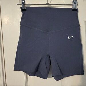 TLF Women's Blue-Gray High-Waisted biker Shorts size small